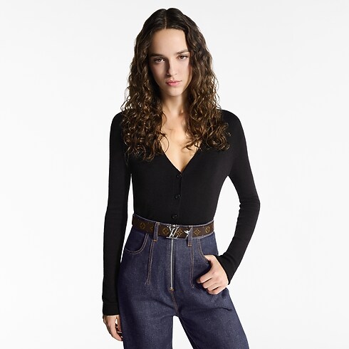 เข็มขัดรุ่น Pretty LV ขนาด 30 มม. ใส่ได้ทั้งสองด้าน Monogram in ผู้หญิง's แอคเซสเซอรี่ เข็มขัดสำหรับผู้หญิง collections by Louis Vuitton (การย่อ/ขยายผลิตภัณฑ์)