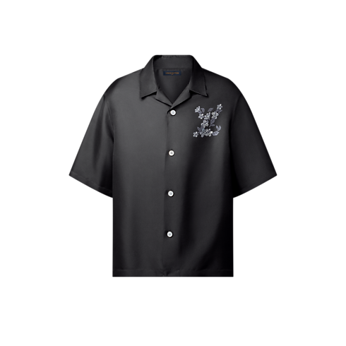 เสื้อเชิ้ตผ้าไหมพิมพ์ลายสัญลักษณ์ in ผู้ชาย's เสื้อผ้า เสื้อเชิ้ตสำหรับผู้ชาย collections by Louis Vuitton (การย่อ/ขยายผลิตภัณฑ์)