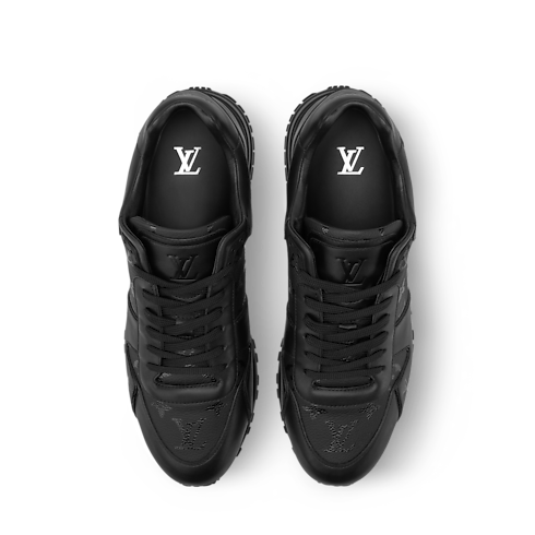 รองเท้าผ้าใบรุ่น Run Away in ผู้ชาย's รองเท้า รองเท้าผ้าใบสำหรับผู้ชาย collections by Louis Vuitton (การย่อ/ขยายผลิตภัณฑ์)
