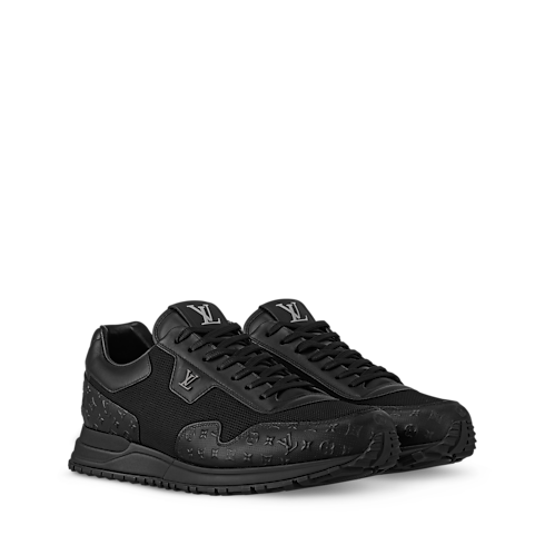 รองเท้าผ้าใบรุ่น Run Away in ผู้ชาย's รองเท้า รองเท้าผ้าใบสำหรับผู้ชาย collections by Louis Vuitton (การย่อ/ขยายผลิตภัณฑ์)