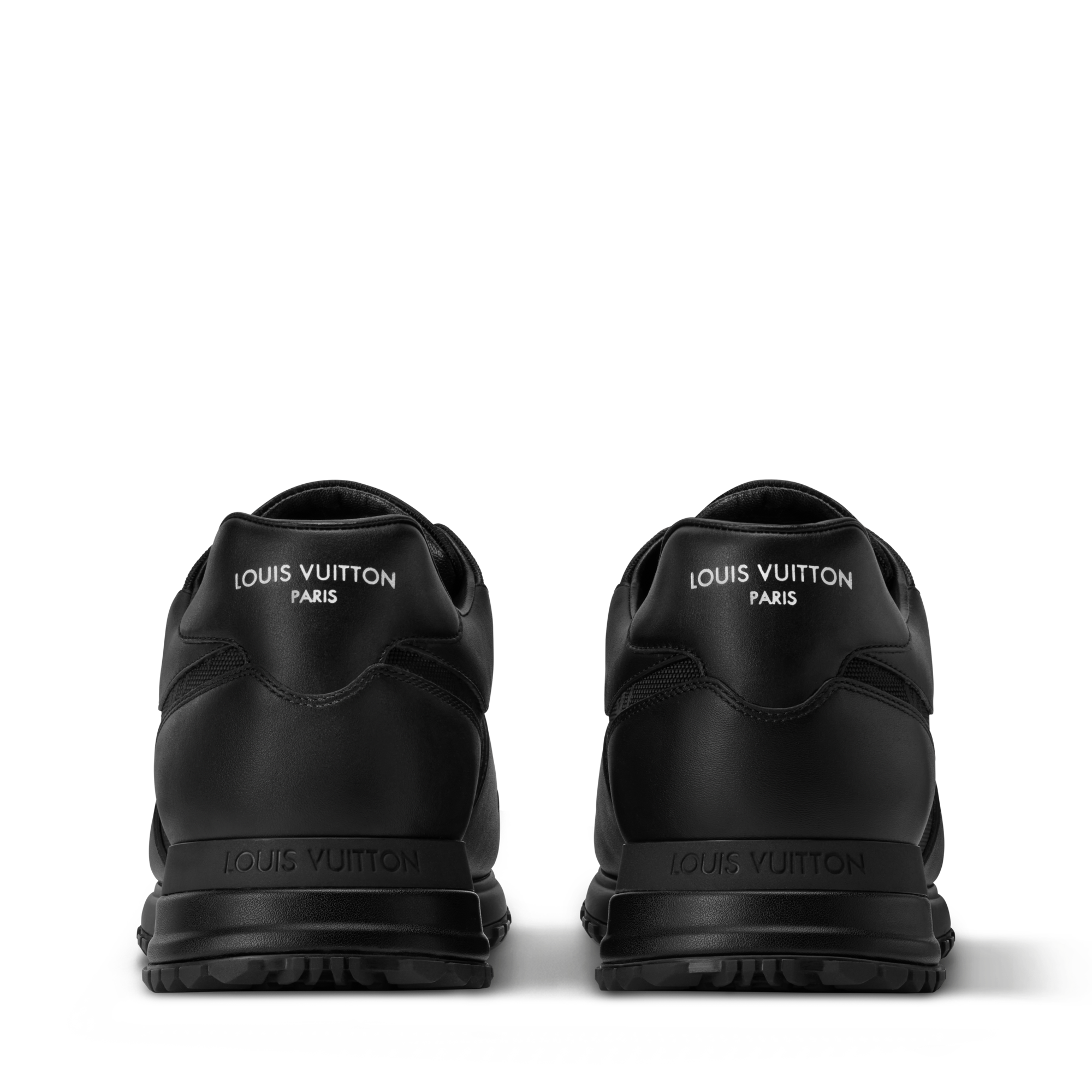 รองเท้าผ้าใบรุ่น Run Away  in ผู้ชาย