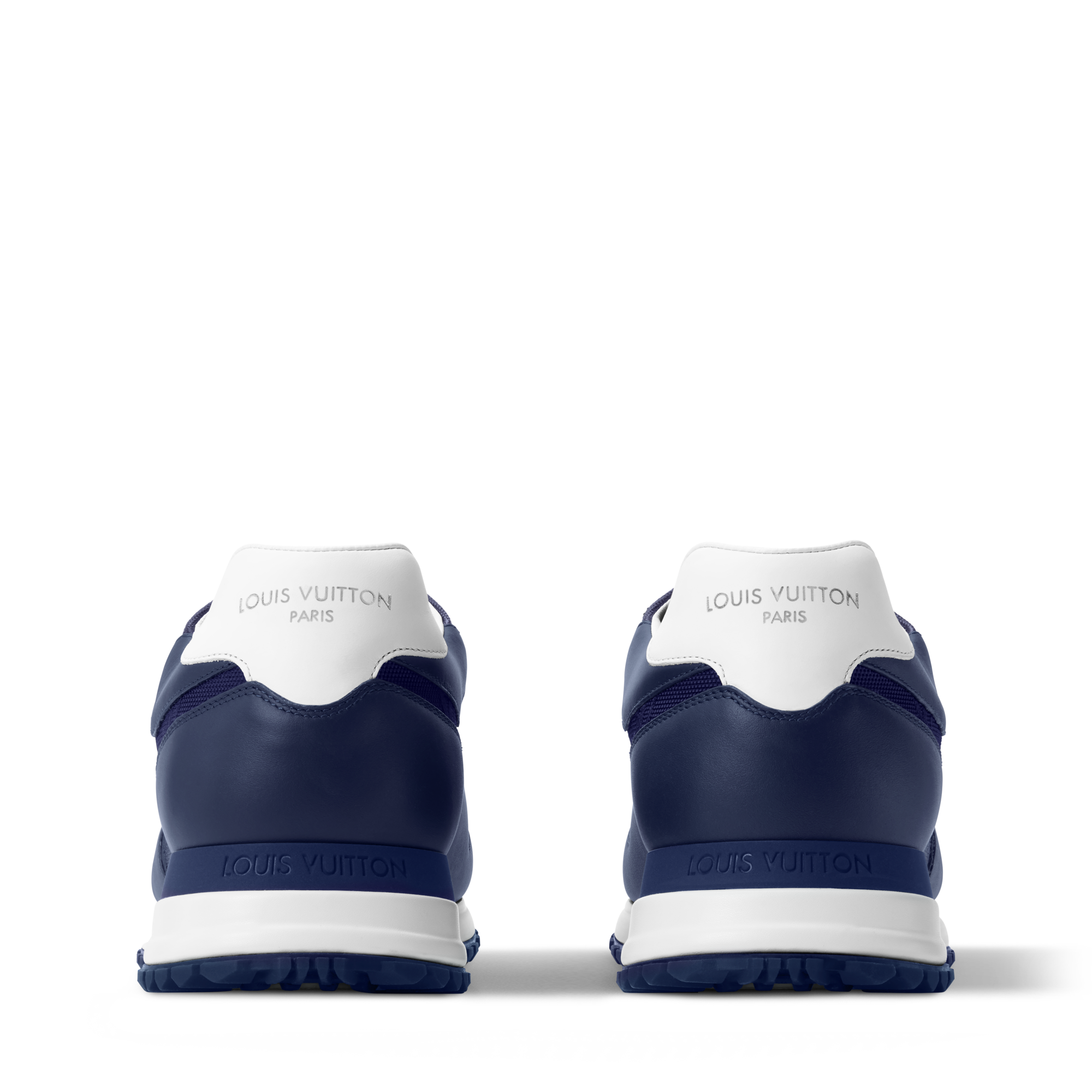 รองเท้าผ้าใบรุ่น Run Away  in ผู้ชาย