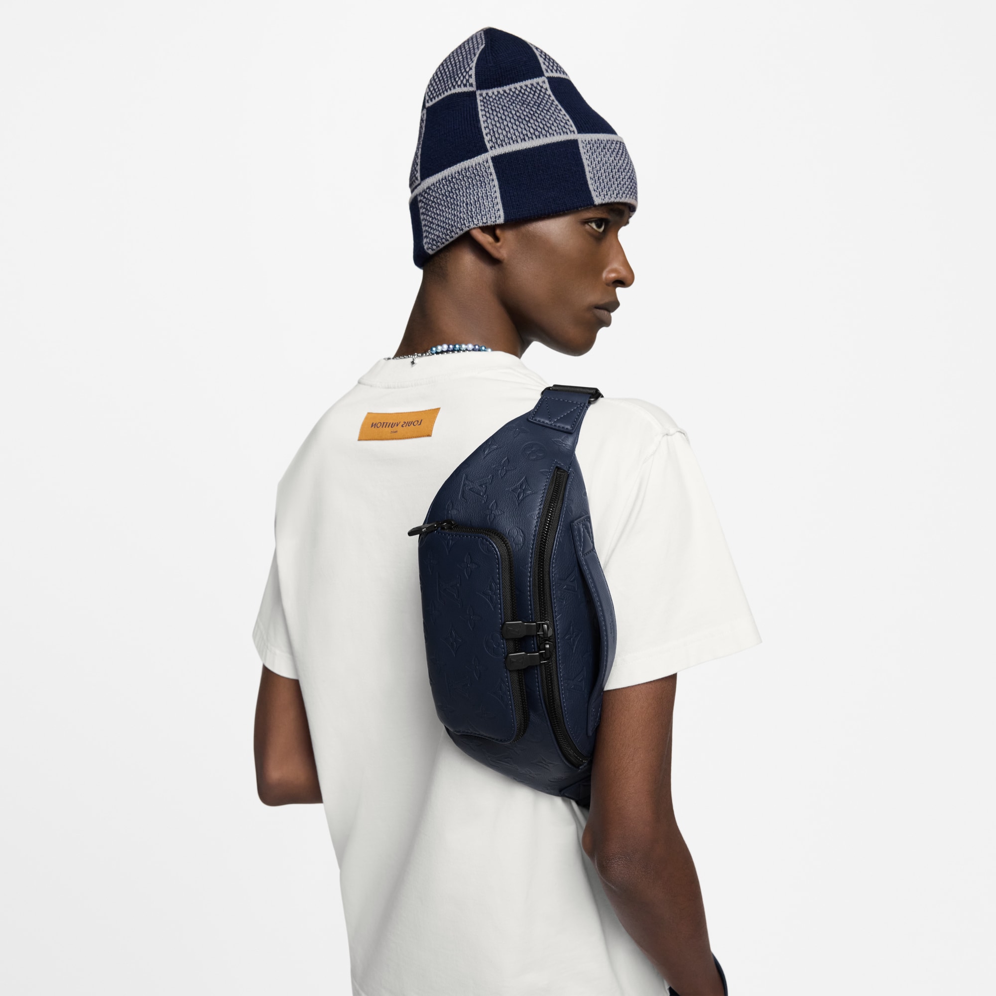 กระเป๋าคาดเอวรุ่น Rush หนัง Monogram Shadow in กระเป๋าและผลิตภัณฑ์เครื่องหนังขนาดเล็ก