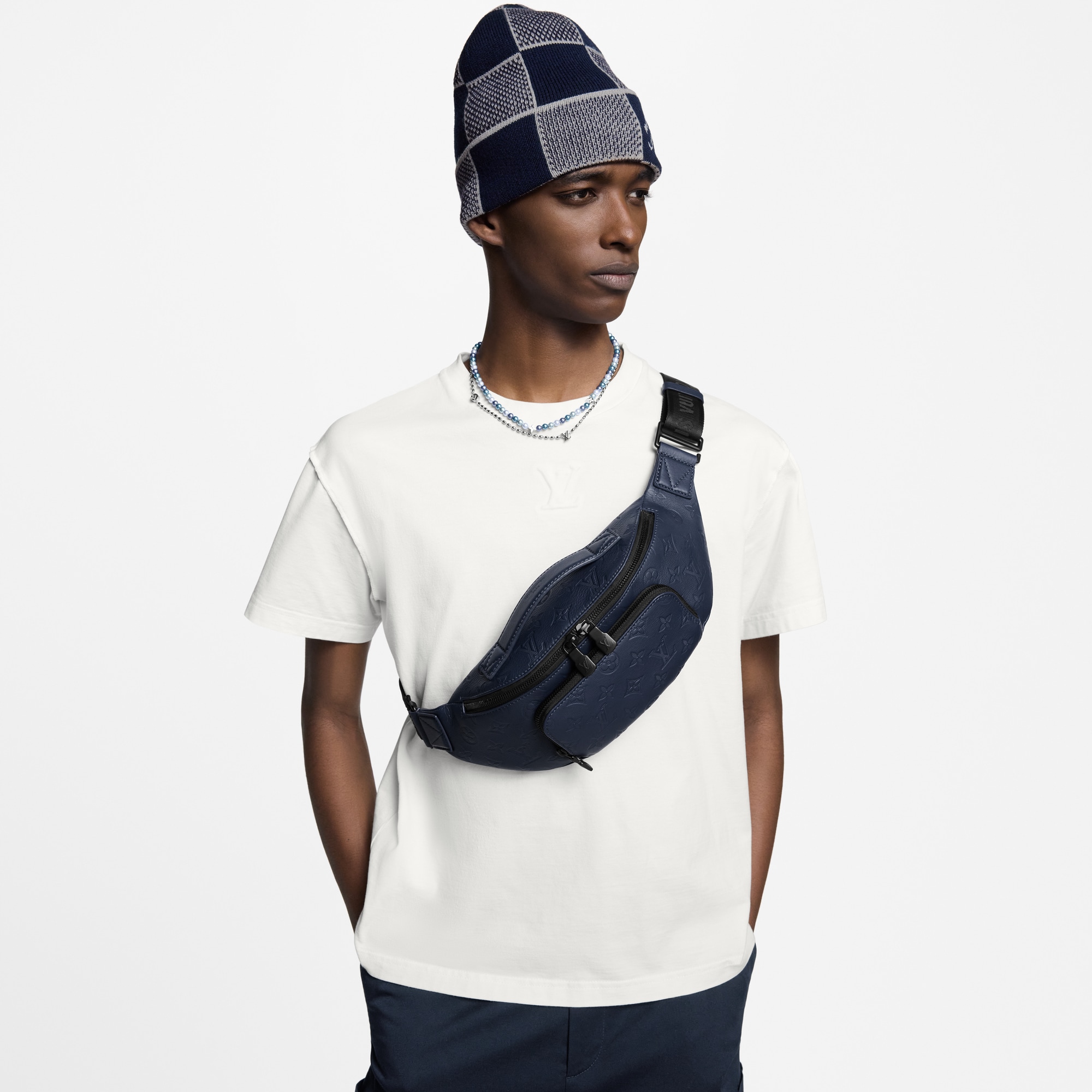 กระเป๋าคาดเอวรุ่น Rush หนัง Monogram Shadow in กระเป๋าและผลิตภัณฑ์เครื่องหนังขนาดเล็ก