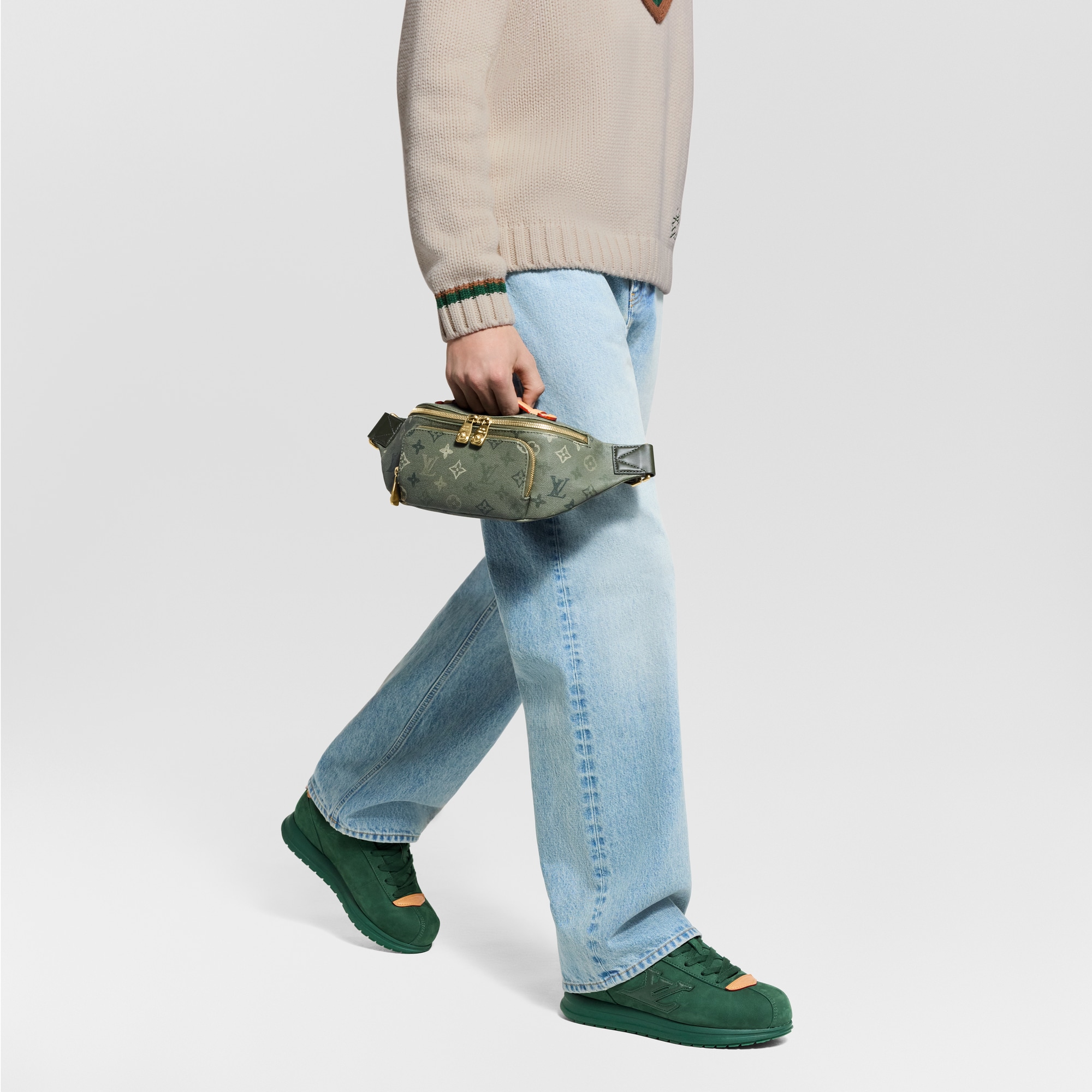 Rush Bumbag Monogram Other in กระเป๋าและผลิตภัณฑ์เครื่องหนังขนาดเล็ก