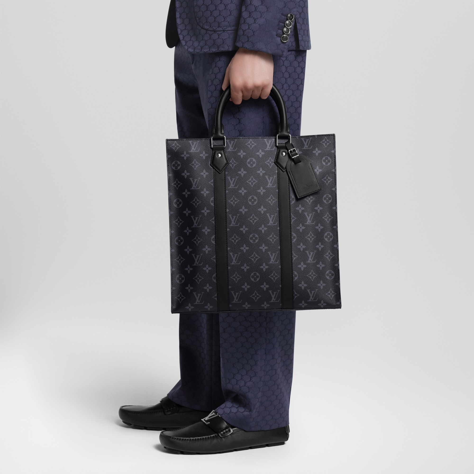 กระเป๋ารุ่น Sac Plat Monogram Eclipse in ผู้ชาย