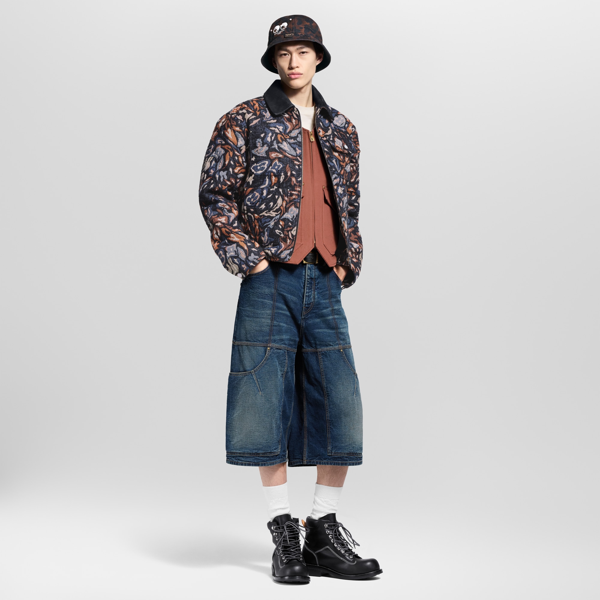 เสื้อแจ็คเก็ตบลูซงสไตล์ Workwear ปักเลื่อม  in ผู้ชาย