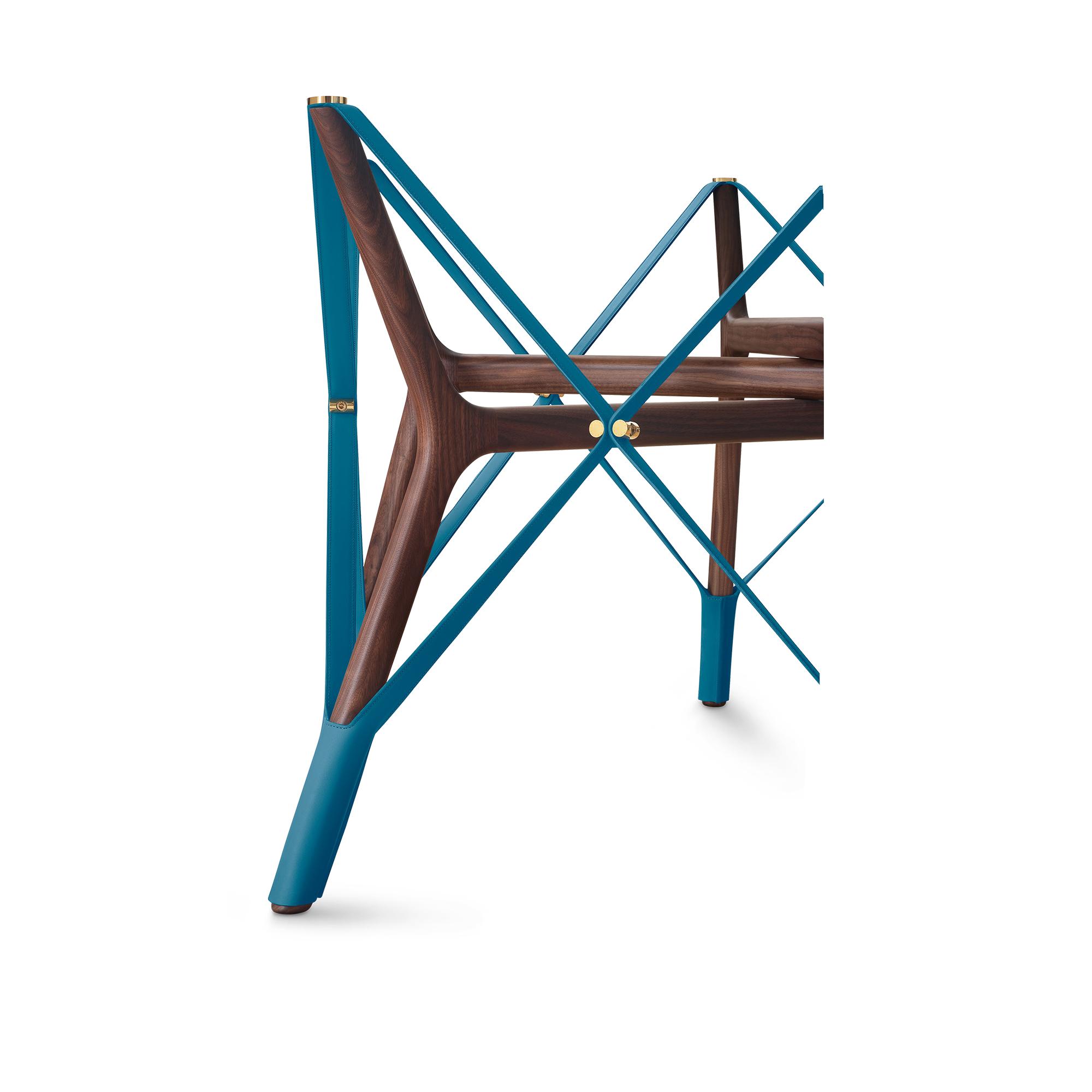 Serpentine Table GM by Atelier Oï  in ทรังก์ การเดินทาง และ บ้าน