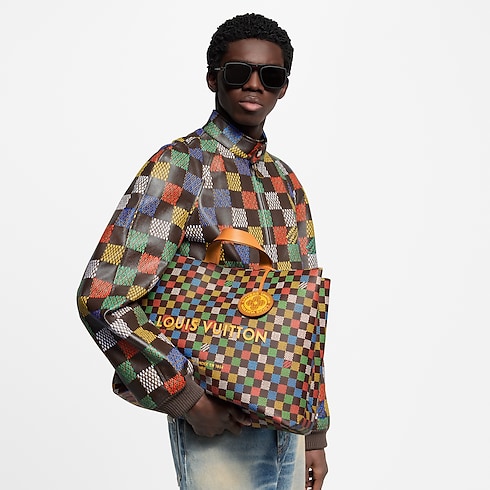 กระเป๋ารุ่น Shopper Tote MM Damier Ebene แคนวาส in กระเป๋าและผลิตภัณฑ์เครื่องหนังขนาดเล็ก's สำหรับผู้ชาย ผลิตภัณฑ์ใหม่ล่าสุด collections by Louis Vuitton (การย่อ/ขยายผลิตภัณฑ์)