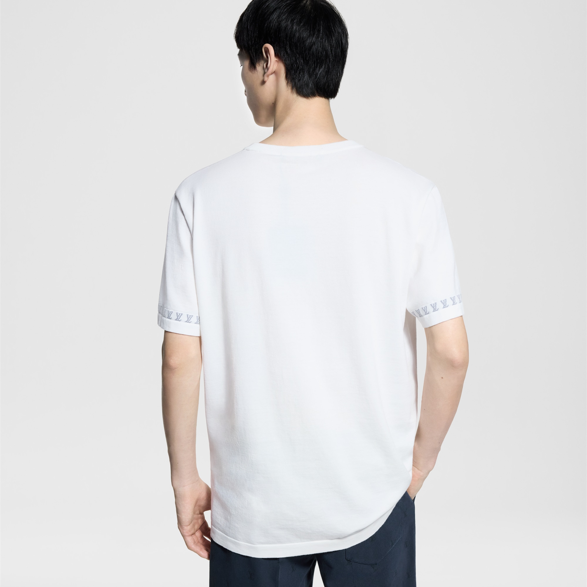 เสื้อคอกลมแขนสั้นผ้าคอตตอน  in ผู้ชาย