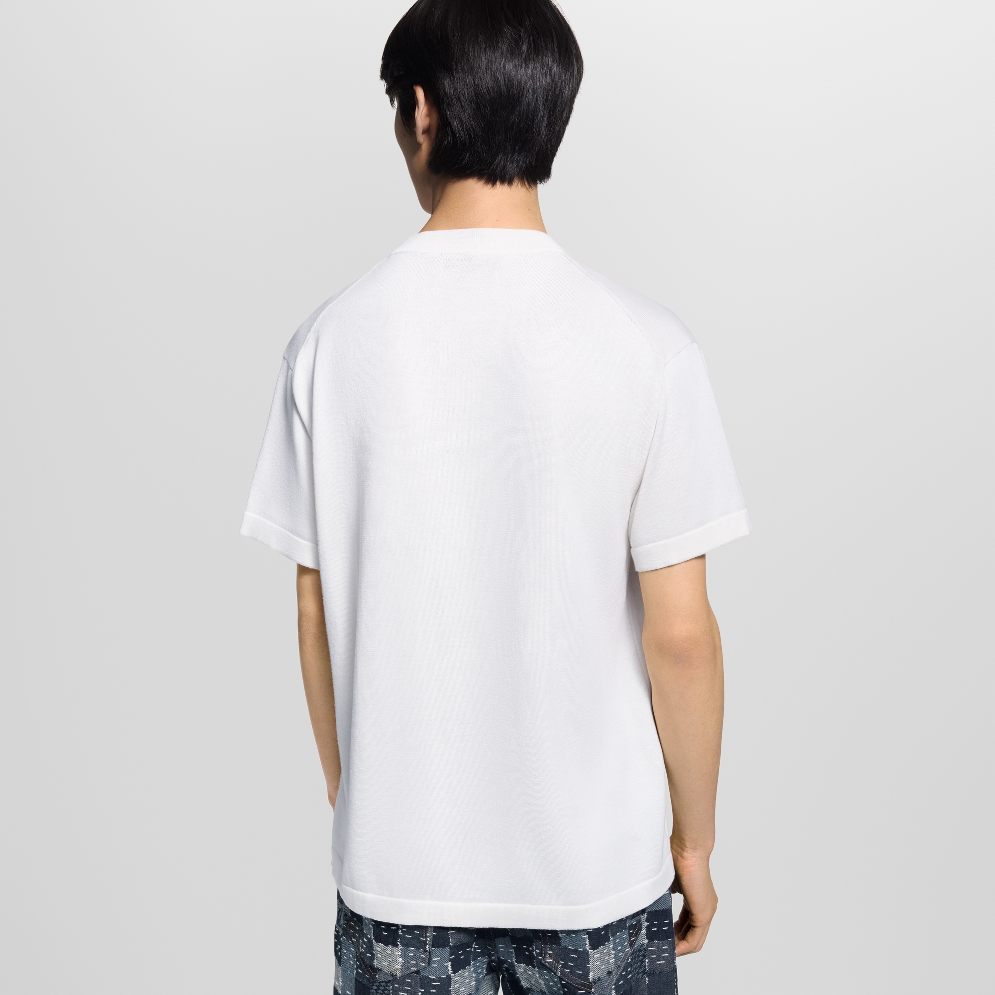 เสื้อคอกลมแขนสั้นผ้านิต  in ผู้ชาย