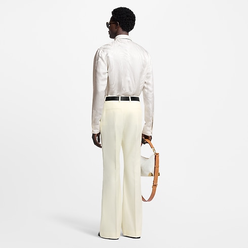 เสื้อเชิ้ตทางการคลาสสิกผ้าไหมผสม in ผู้ชาย's เสื้อผ้า เสื้อเชิ้ตสำหรับผู้ชาย collections by Louis Vuitton (การย่อ/ขยายผลิตภัณฑ์)