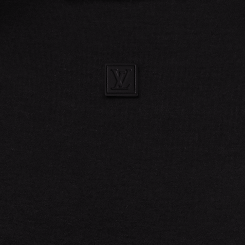 เสื้อยืดผ้าไหมผสม in ผู้ชาย's เสื้อผ้า เสื้อยืด และ เสื้อโปโลสำหรับผู้ชาย collections by Louis Vuitton (การย่อ/ขยายผลิตภัณฑ์)