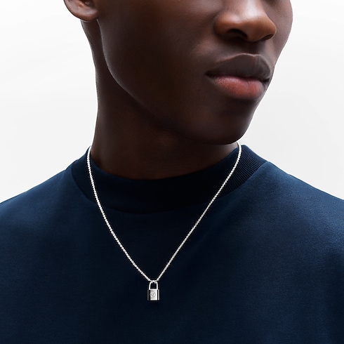 จี้ Silver Lockit, เงินสเตอร์ลิง in จิวเวลรี่'s หมวดหมู่ ไฟน์จิวเวลรี่ทั้งหมด collections by Louis Vuitton (การย่อ/ขยายผลิตภัณฑ์)