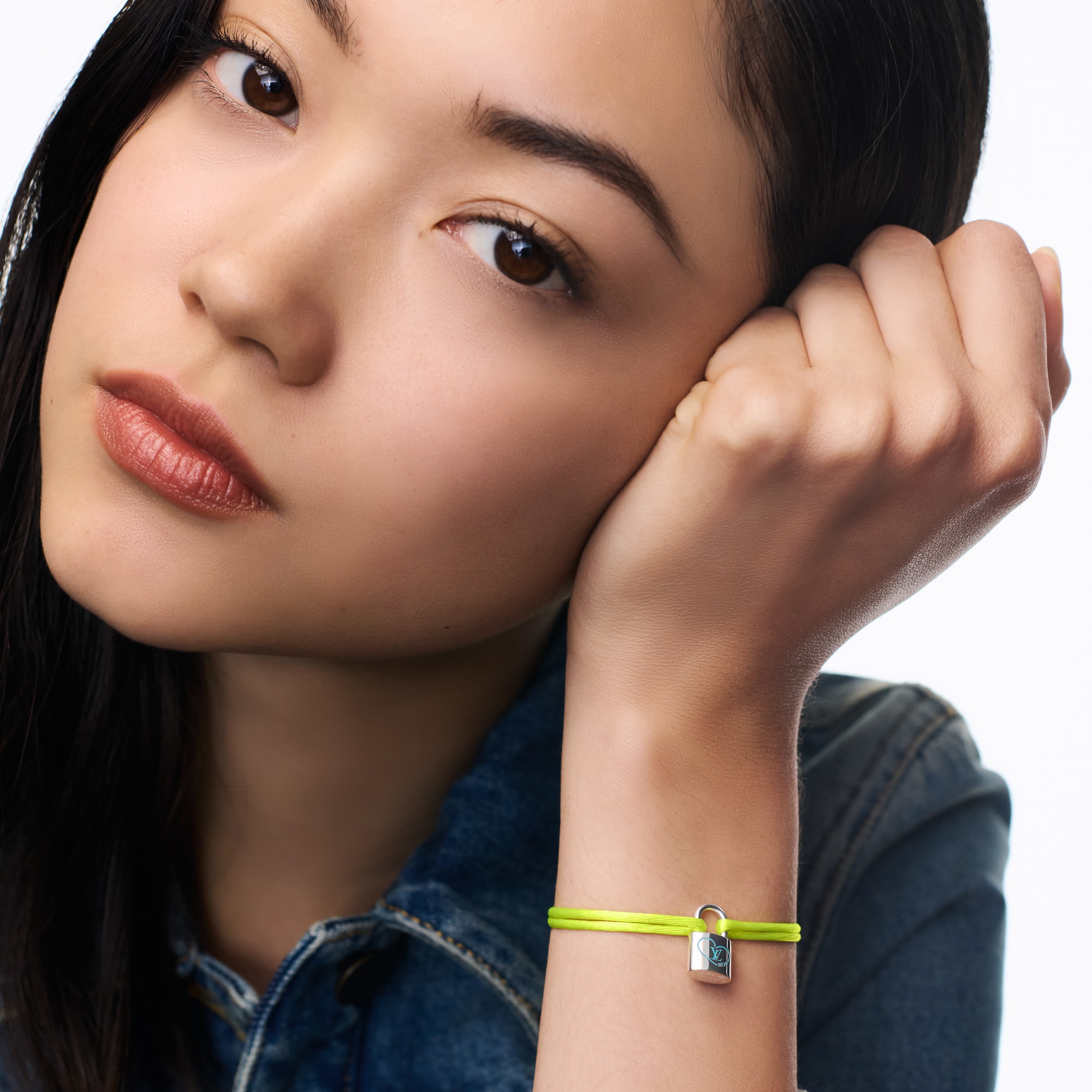 กำไลข้อมือ Silver Lockit x Felix เงินสเตอร์ลิง แลคเกอร์สีฟ้า และสายโพลีเอสเตอร์  in จิวเวลรี่