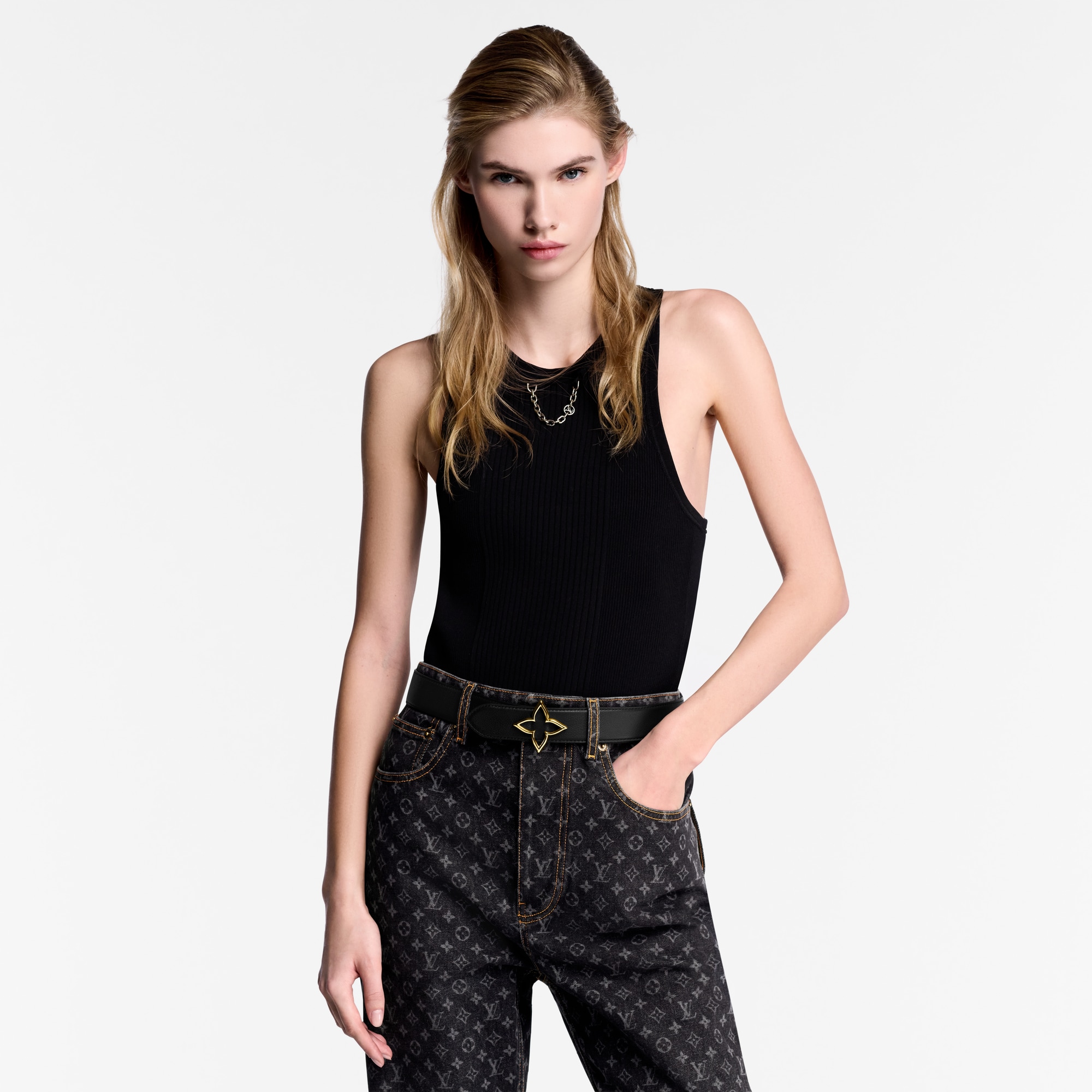 เข็มขัดรุ่น Slim Flower ขนาด 35 มม. ใส่ได้ทั้งสองด้าน Monogram in ผู้หญิง