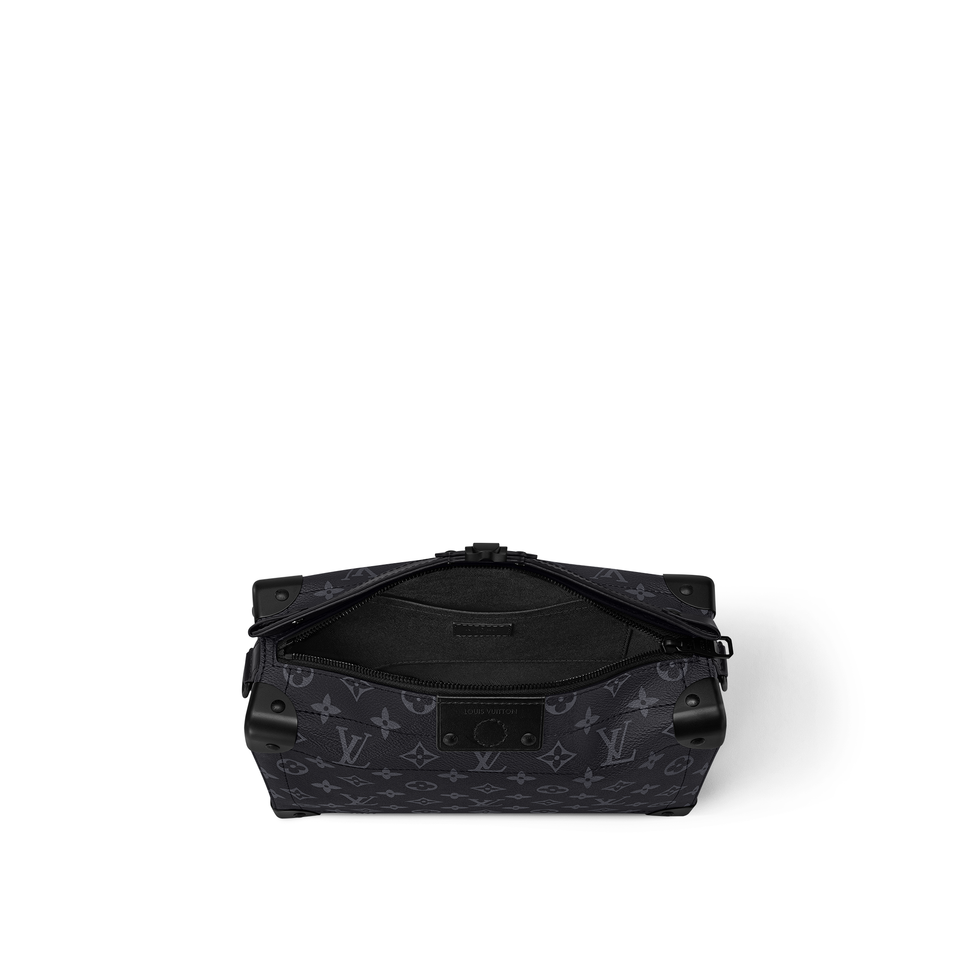 กระเป๋ารุ่น Soul Trunk East West Monogram Eclipse in กระเป๋าและผลิตภัณฑ์เครื่องหนังขนาดเล็ก