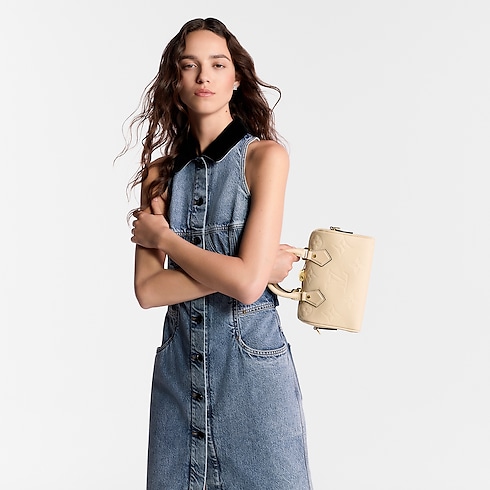 กระเป๋ารุ่น Speedy Bandoulière 20 Monogram Empreinte in ผู้หญิง's กระเป๋าถือ กระเป๋าถือสำหรับผู้หญิง collections by Louis Vuitton (การย่อ/ขยายผลิตภัณฑ์)