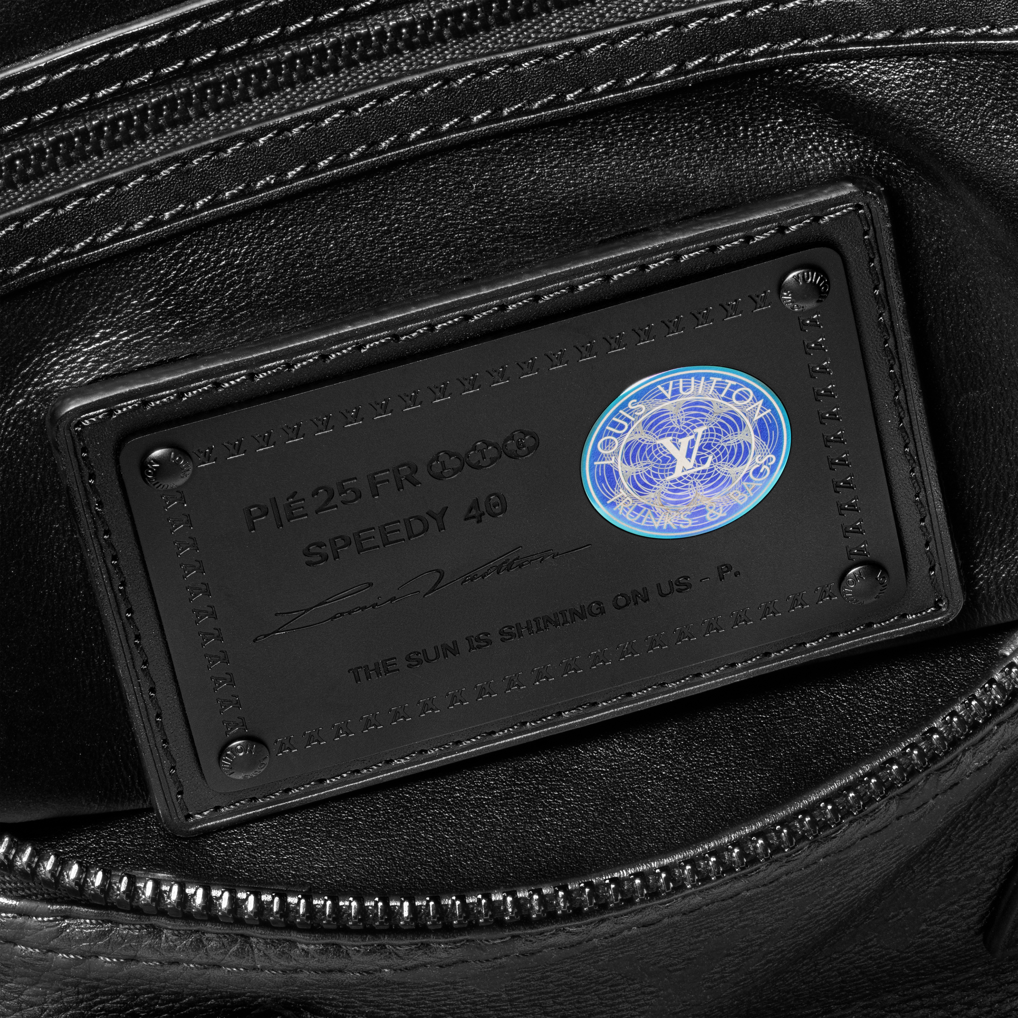 กระเป๋ารุ่น Speedy P9 Bandoulière 40 หนังประเภทอื่น in Les Extraordinaires