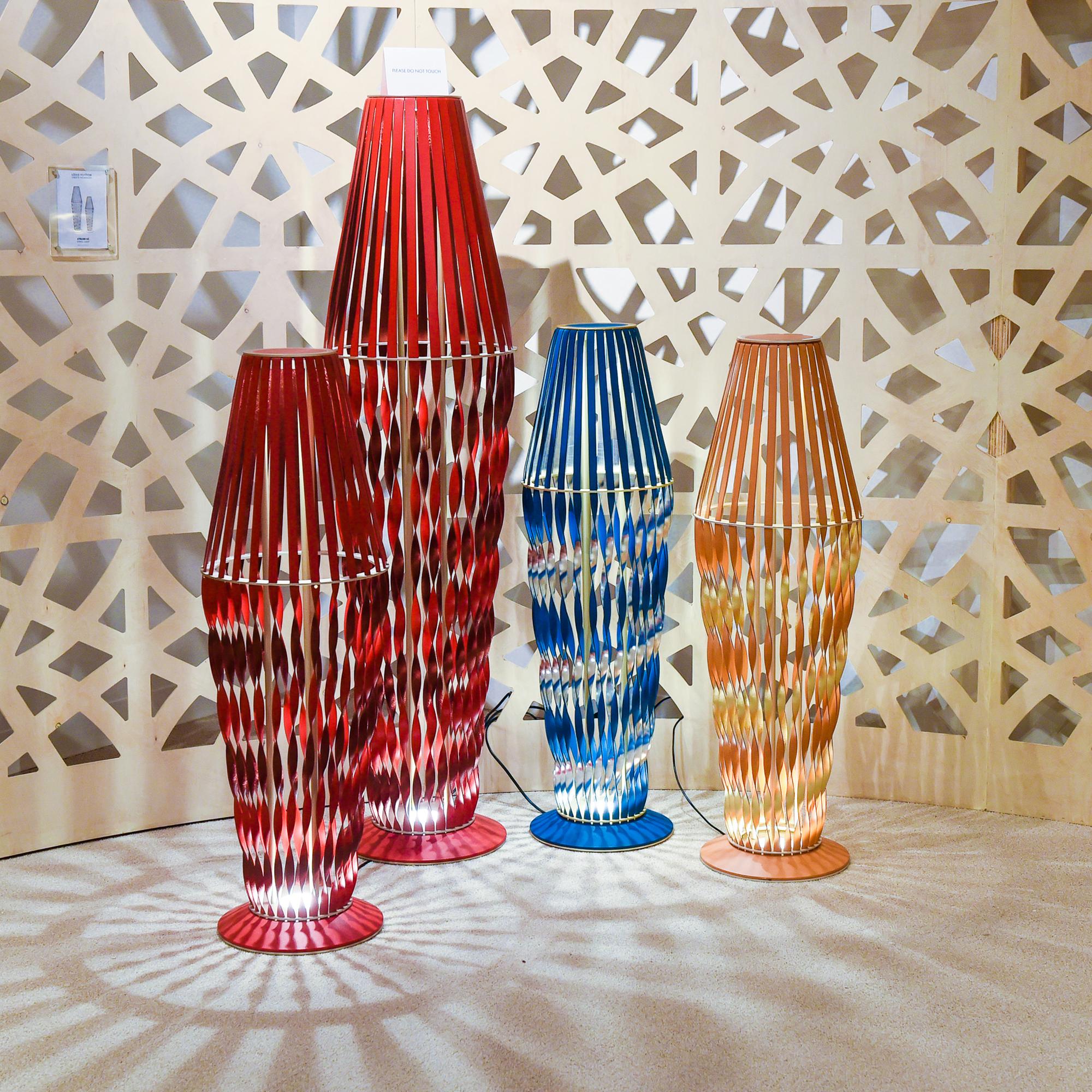 Spiral Lamp Pm By Atelier Oï  in ทรังก์ การเดินทาง และ บ้าน
