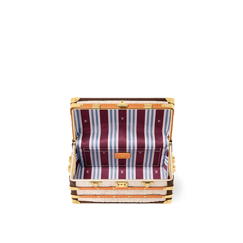 กระเป๋ารุ่น Squeeze Trunk Monogram Other in กระเป๋าและผลิตภัณฑ์เครื่องหนังขนาดเล็ก's สำหรับผู้ชาย ไอคอนิก collections by Louis Vuitton (การย่อ/ขยายผลิตภัณฑ์)