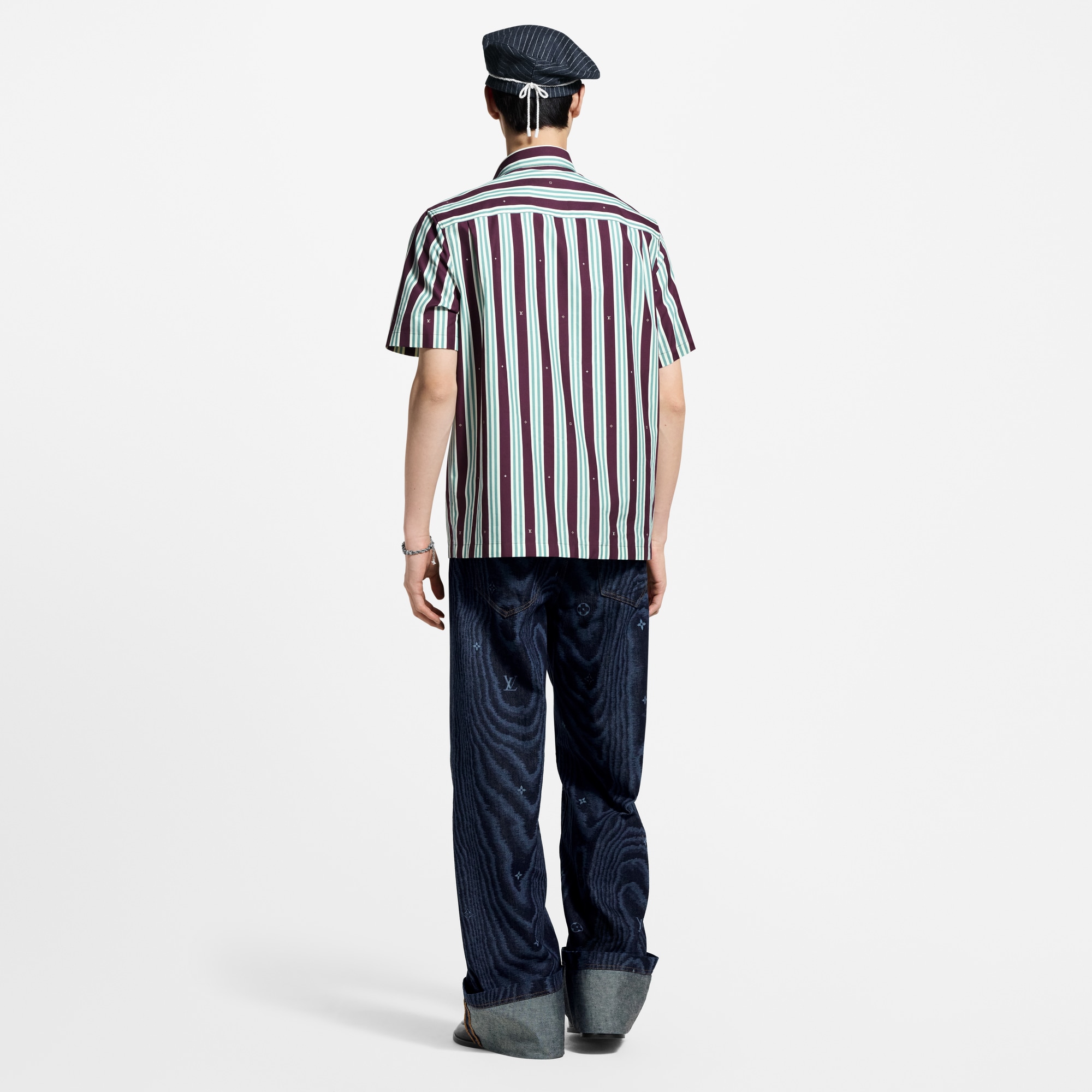 เสื้อเชิ้ตแขนสั้นลายทาง  in ผู้ชาย