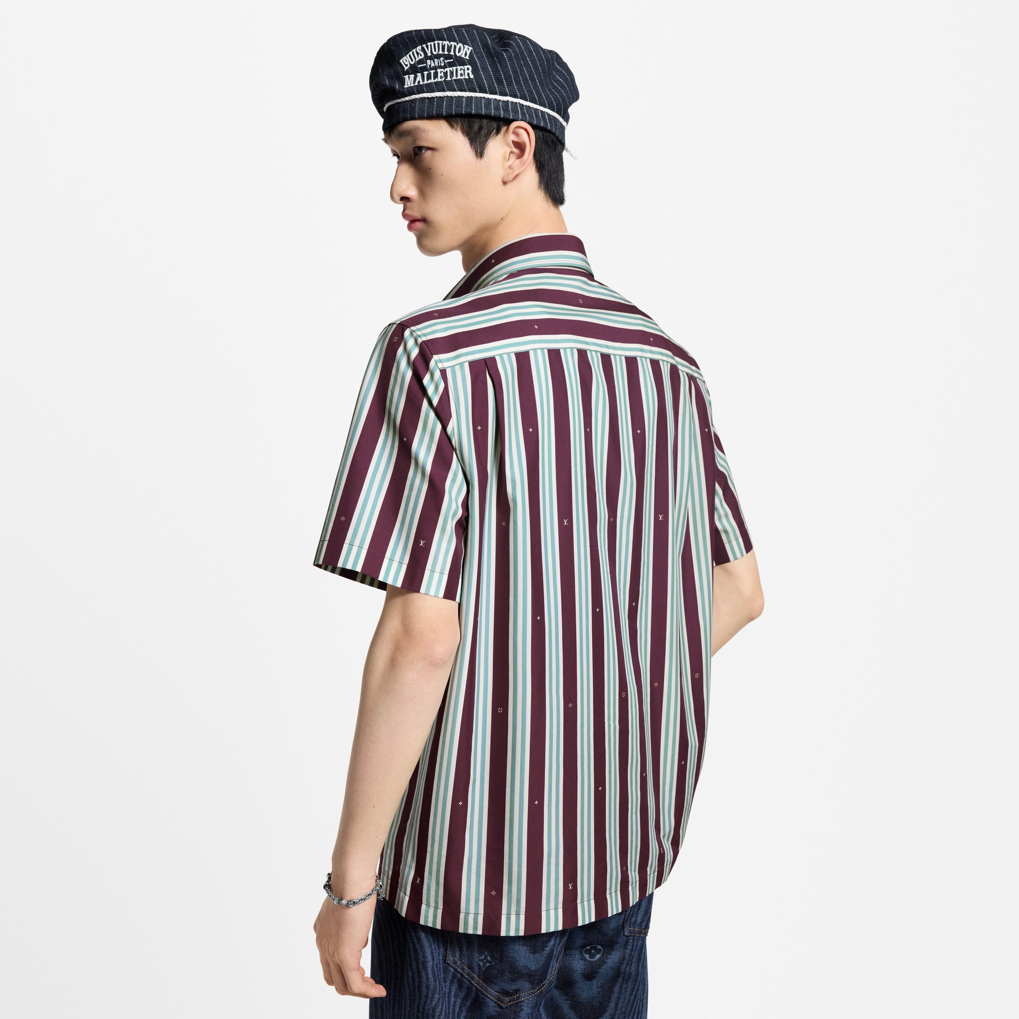 เสื้อเชิ้ตแขนสั้นลายทาง  in ผู้ชาย