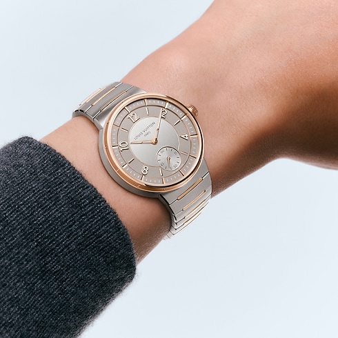 นาฬิการุ่น Tambour ระบบอัตโนมัติ 40 มม. โลหะและพิงค์โกลด์ in นาฬิกา's นาฬิกาข้อมือแบรนด์หรู } collections by Louis Vuitton (การย่อ/ขยายผลิตภัณฑ์)