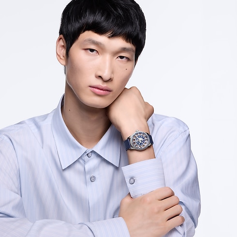 นาฬิการุ่น Tambour Spin Time Air Antipode ระบบอัตโนมัติ 42.5 มม. ไวท์โกลด์ in นาฬิกา's คอลเลกชันทั้งหมด } collections by Louis Vuitton (การย่อ/ขยายผลิตภัณฑ์)