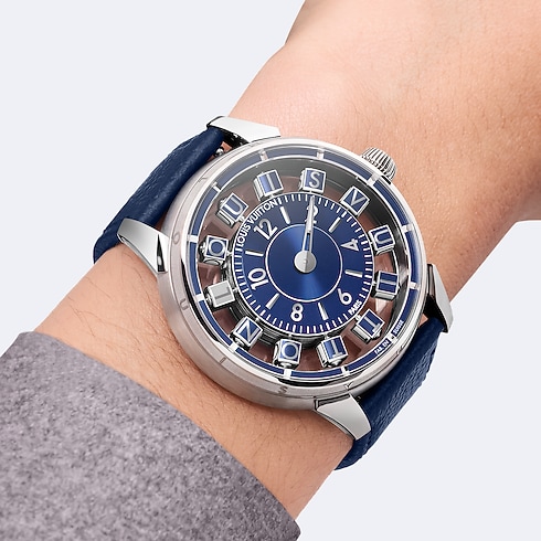 นาฬิการุ่น Tambour Spin Time Air ระบบอัตโนมัติ 42.5 มม. ไวท์โกลด์ in นาฬิกา's คอลเลกชันทั้งหมด } collections by Louis Vuitton (การย่อ/ขยายผลิตภัณฑ์)