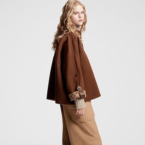 กางเกงคาร์โก้ผ้าเจอร์ซีย์เทคนิคอล in ผู้หญิง's เสื้อผ้า กางเกงสำหรับผู้หญิง collections by Louis Vuitton (การย่อ/ขยายผลิตภัณฑ์)