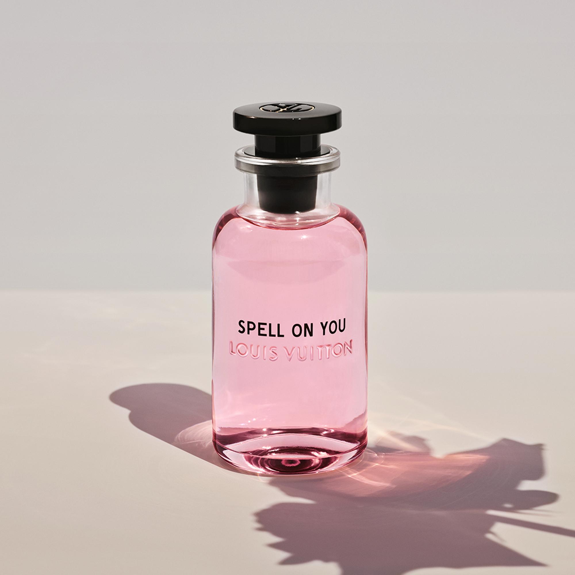 สเปรย์น้ำหอมสำหรับเดินทาง Spell on You  in น้ำหอมและความงาม