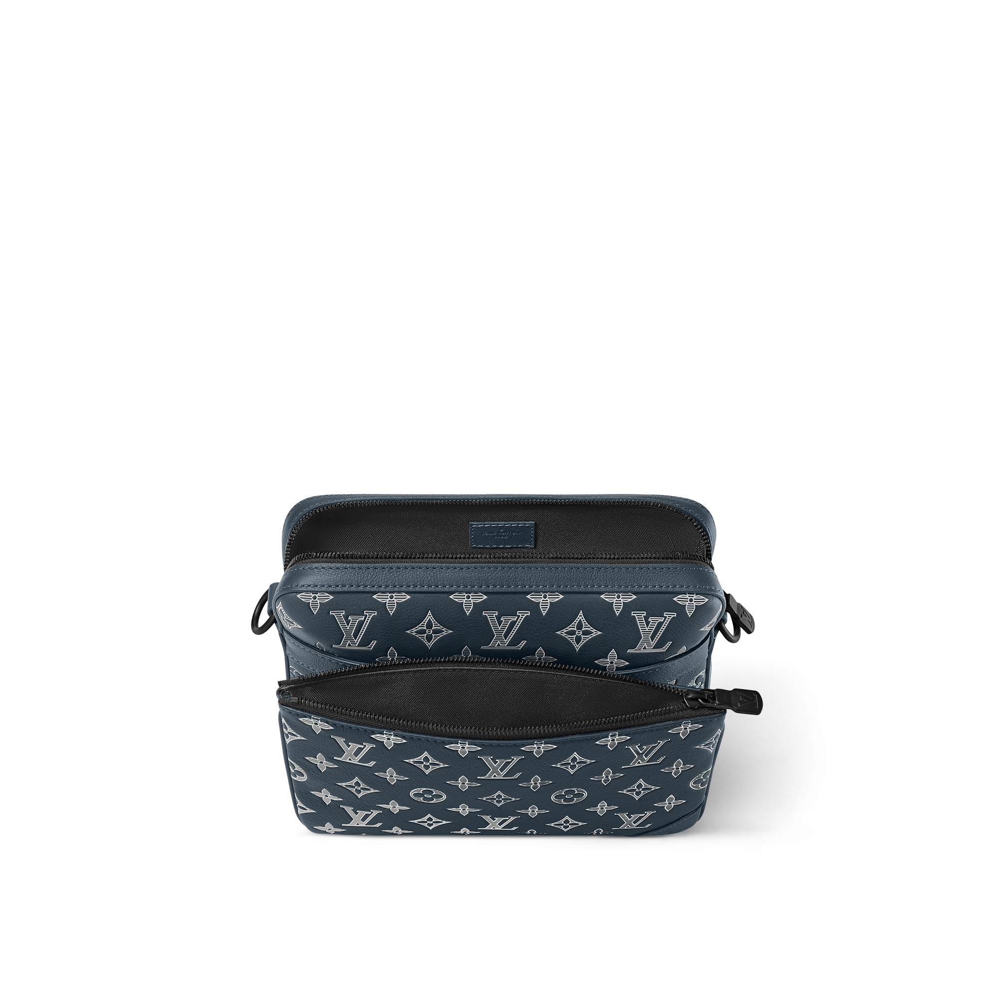 กระเป๋าแมสเซนเจอร์รุ่น Trio หนัง Monogram Shadow in ผู้ชาย