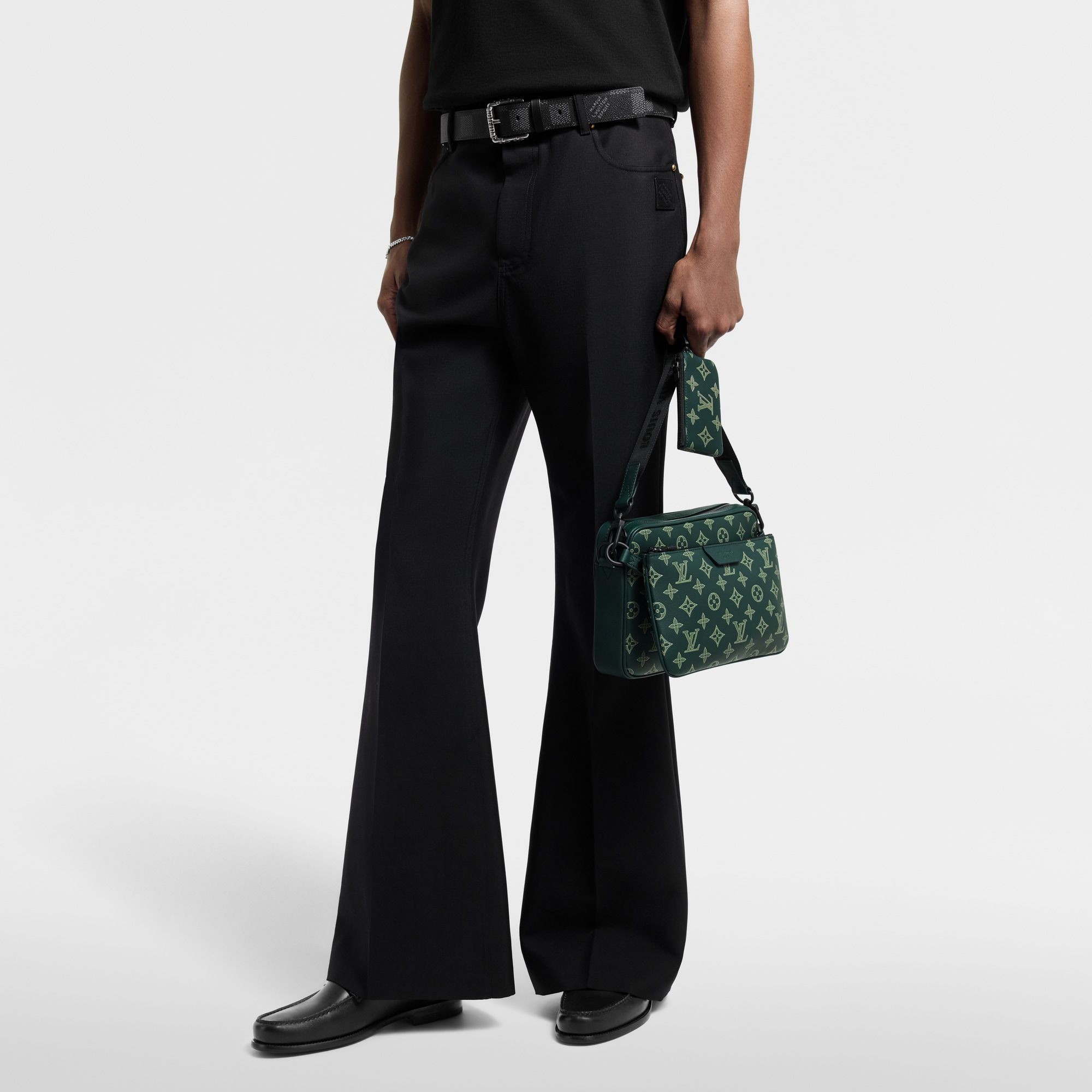 Trio Messenger หนัง Monogram Shadow in กระเป๋าและผลิตภัณฑ์เครื่องหนังขนาดเล็ก