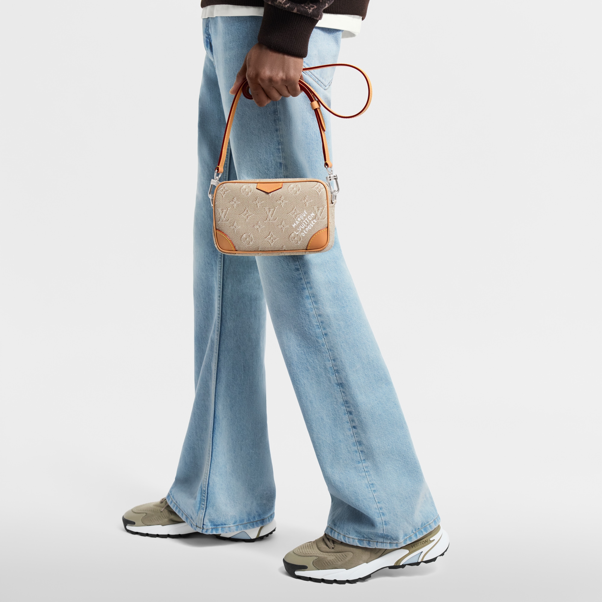 Trocadéro Wearable Wallet Monogram Other in ผู้ชาย