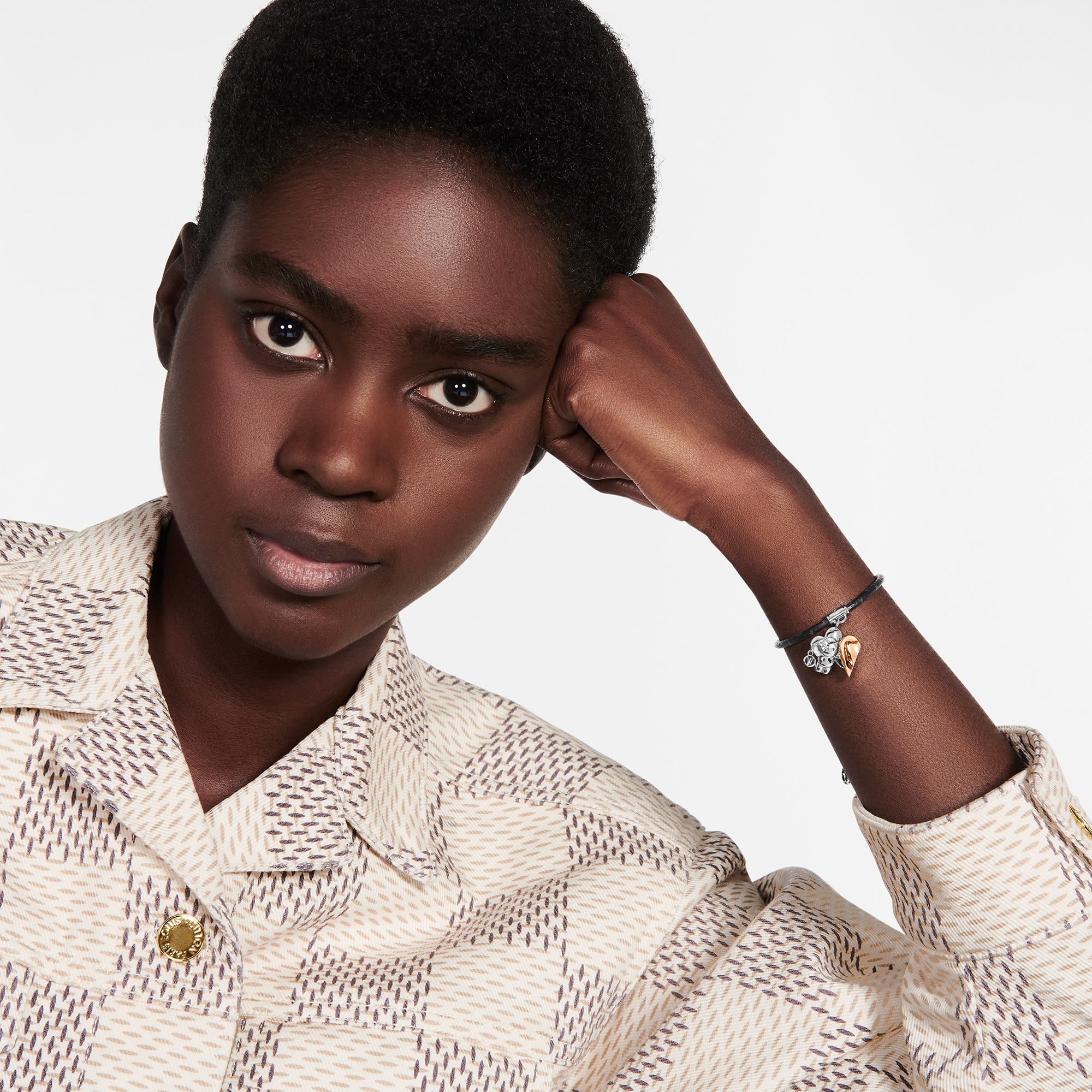 กำไลข้อมือ Vivienne Amour Monogram in ผู้หญิง