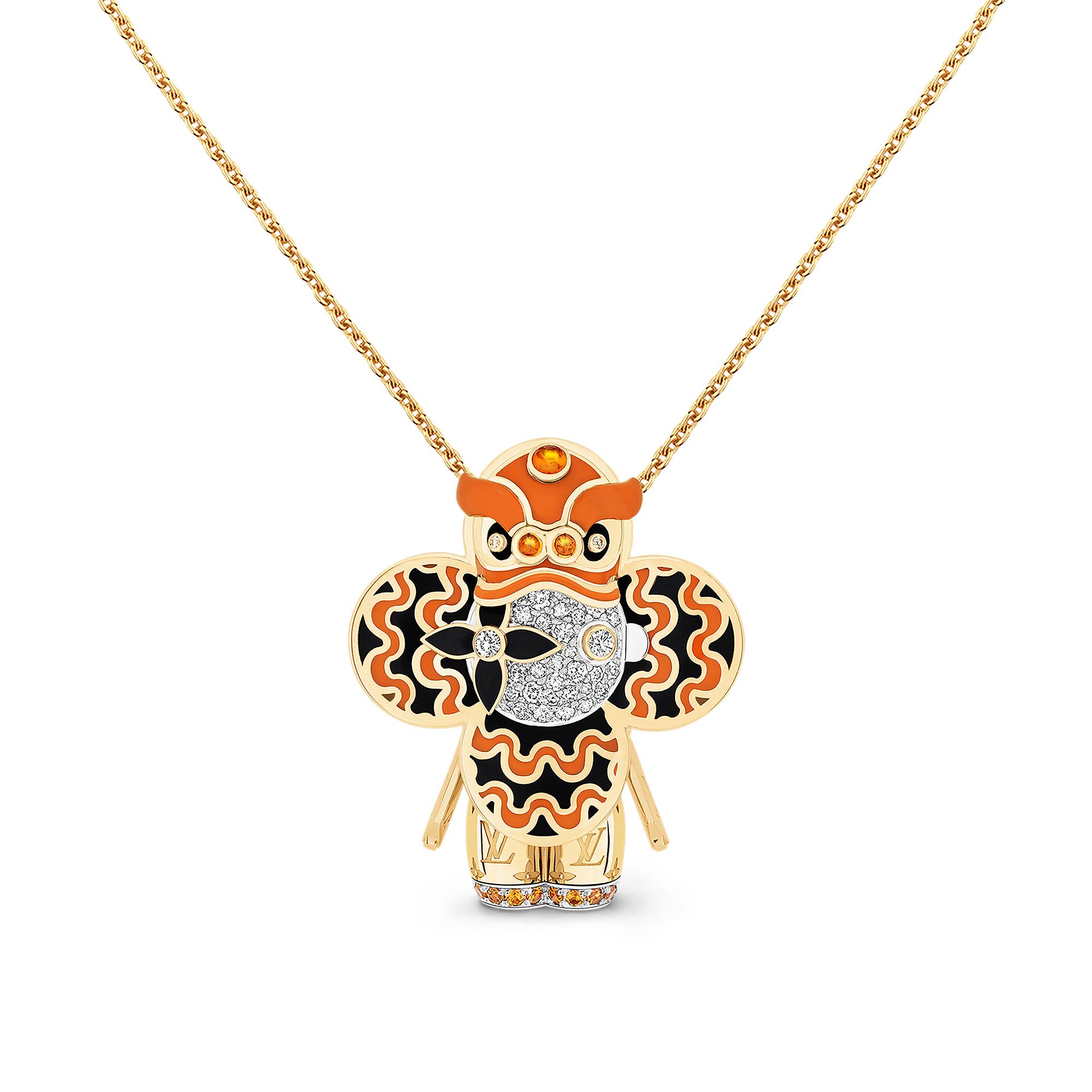 จี้ Vivienne Orange Lion Dance เยลโลว์โกลด์ ไวท์โกลด์ เคลือบแลคเกอร์ เพชร และอัญมณีสีส้ม  in จิวเวลรี่