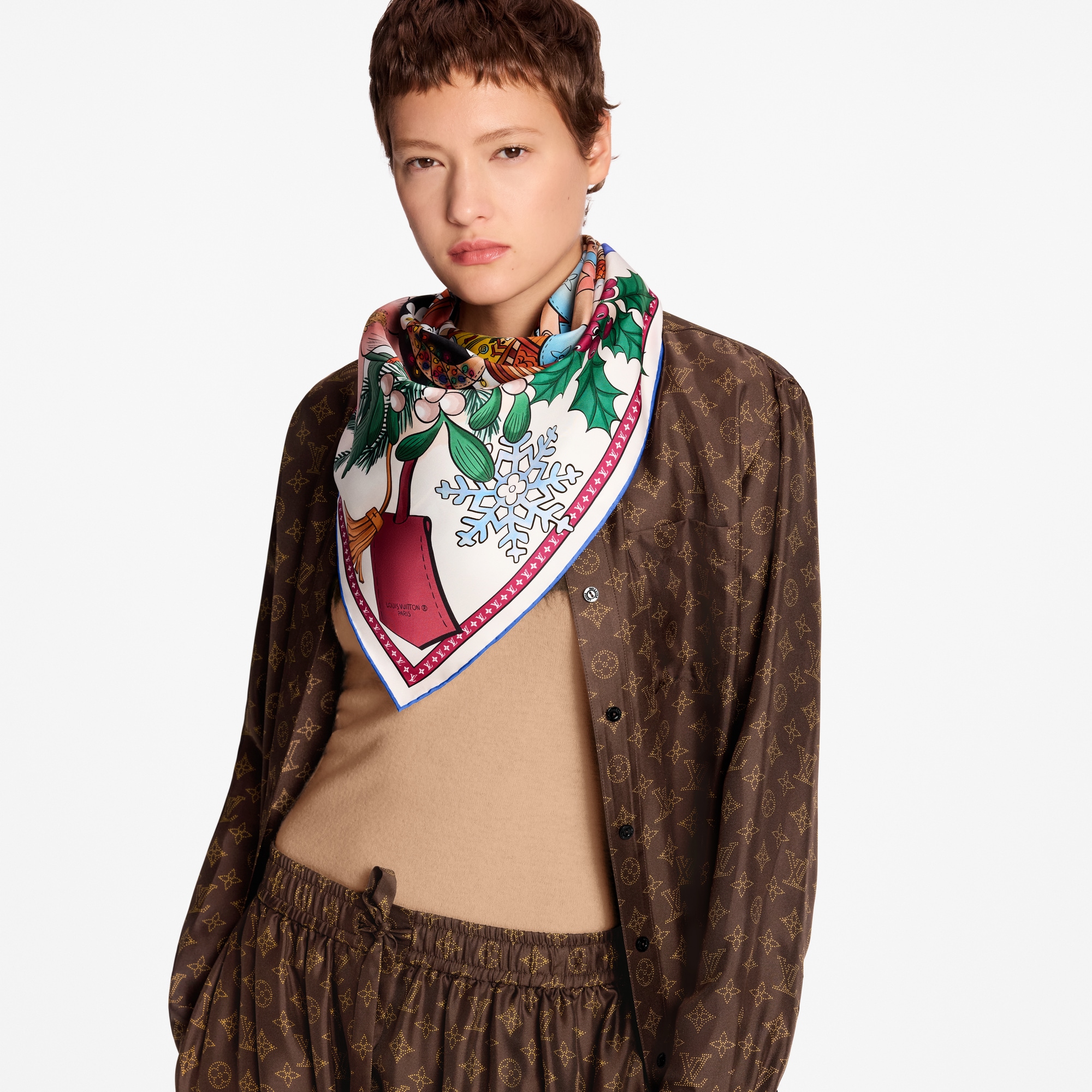 ผ้า Square รุ่น Vivienne Winter Celebration 90 . in ผู้หญิง