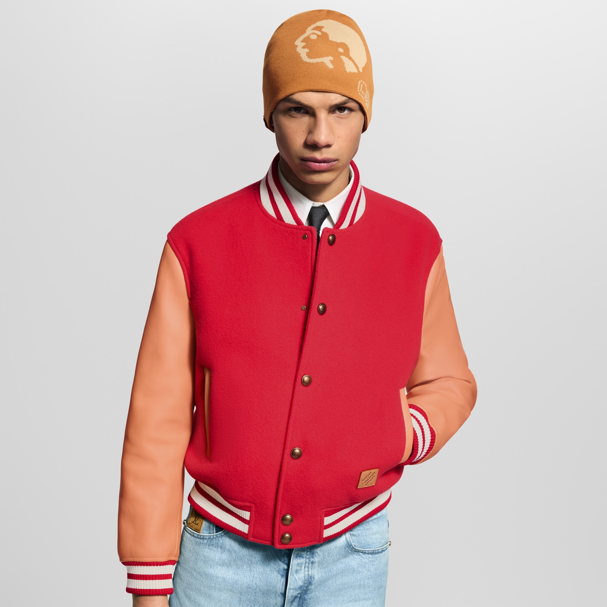 เสื้อแจ็คเก็ต Varsity หนัง Vvn  in ผู้ชาย