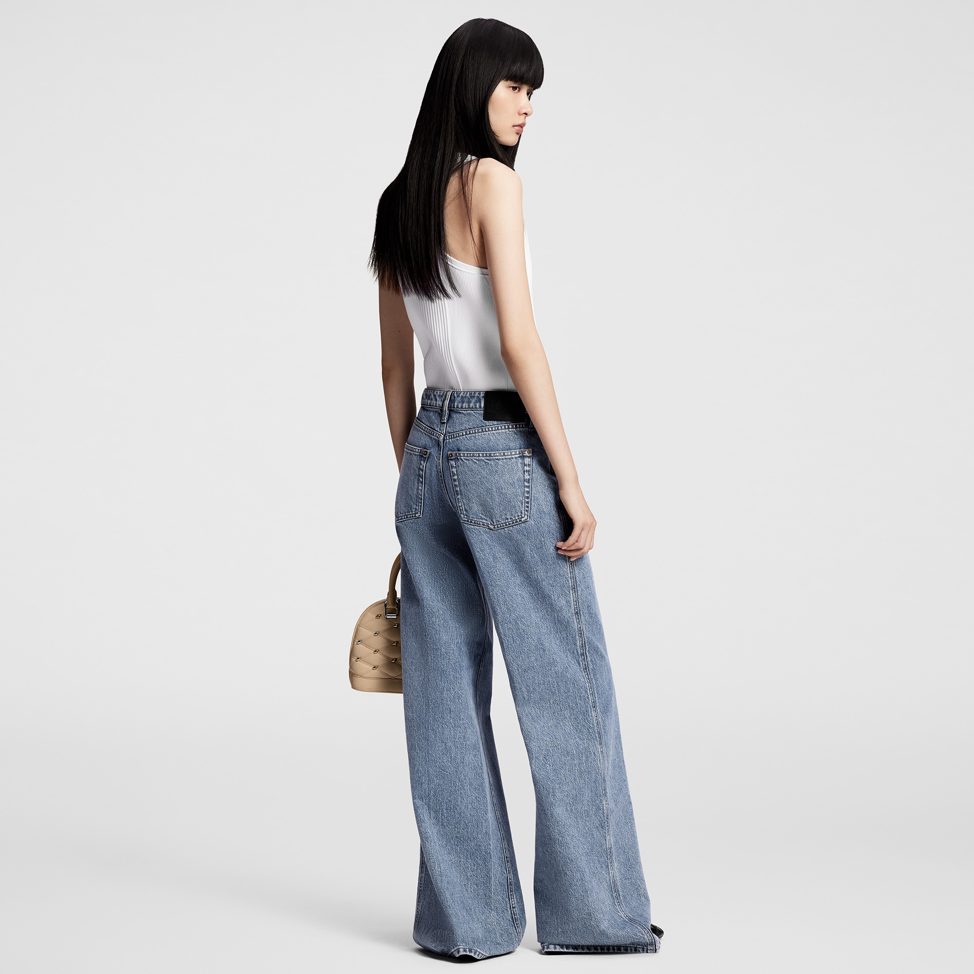 กางเกงยีนส์ขากว้างแบบกราฟิก  in ผู้ชาย