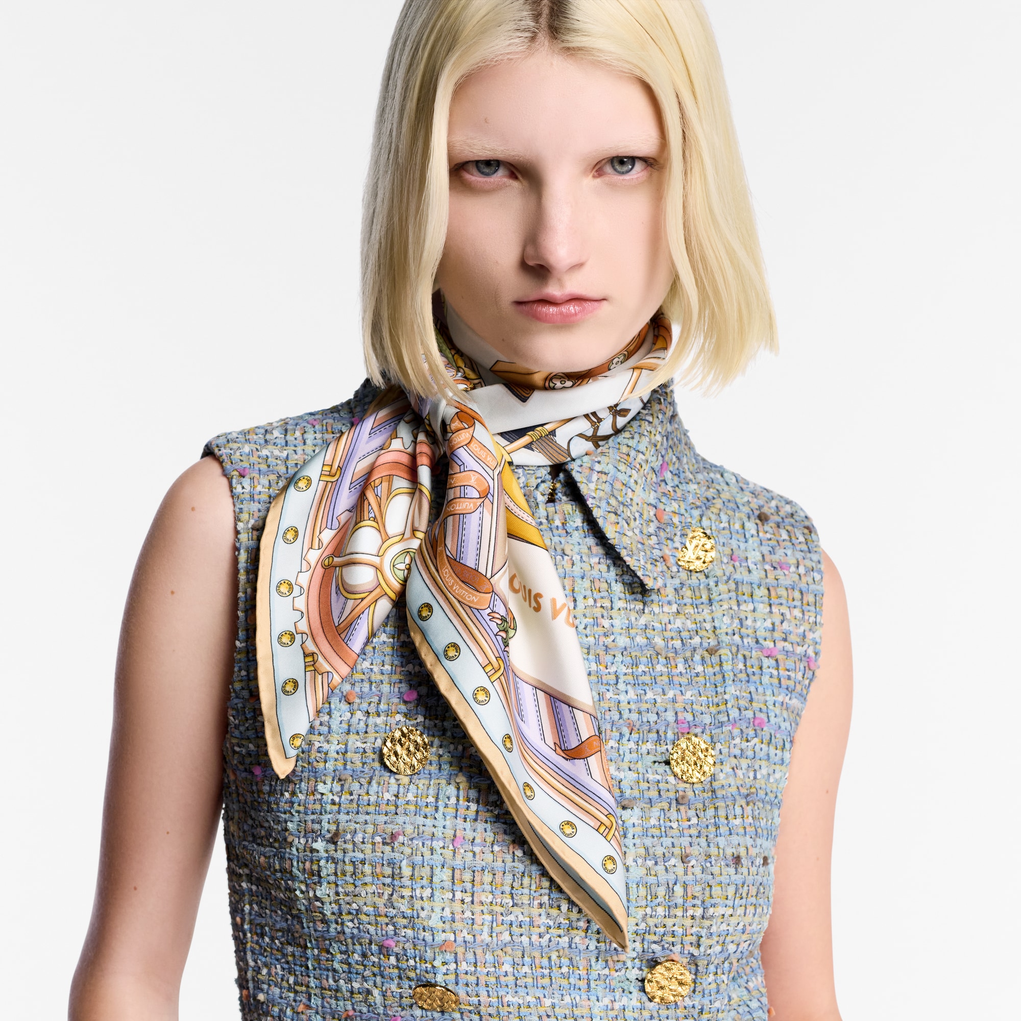 ผ้า Square รุ่น Wild Atelier 90 . in ผู้หญิง